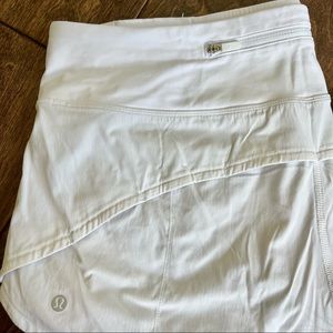 Lululemon Speed Up Shorts- White/Size 10 Tall